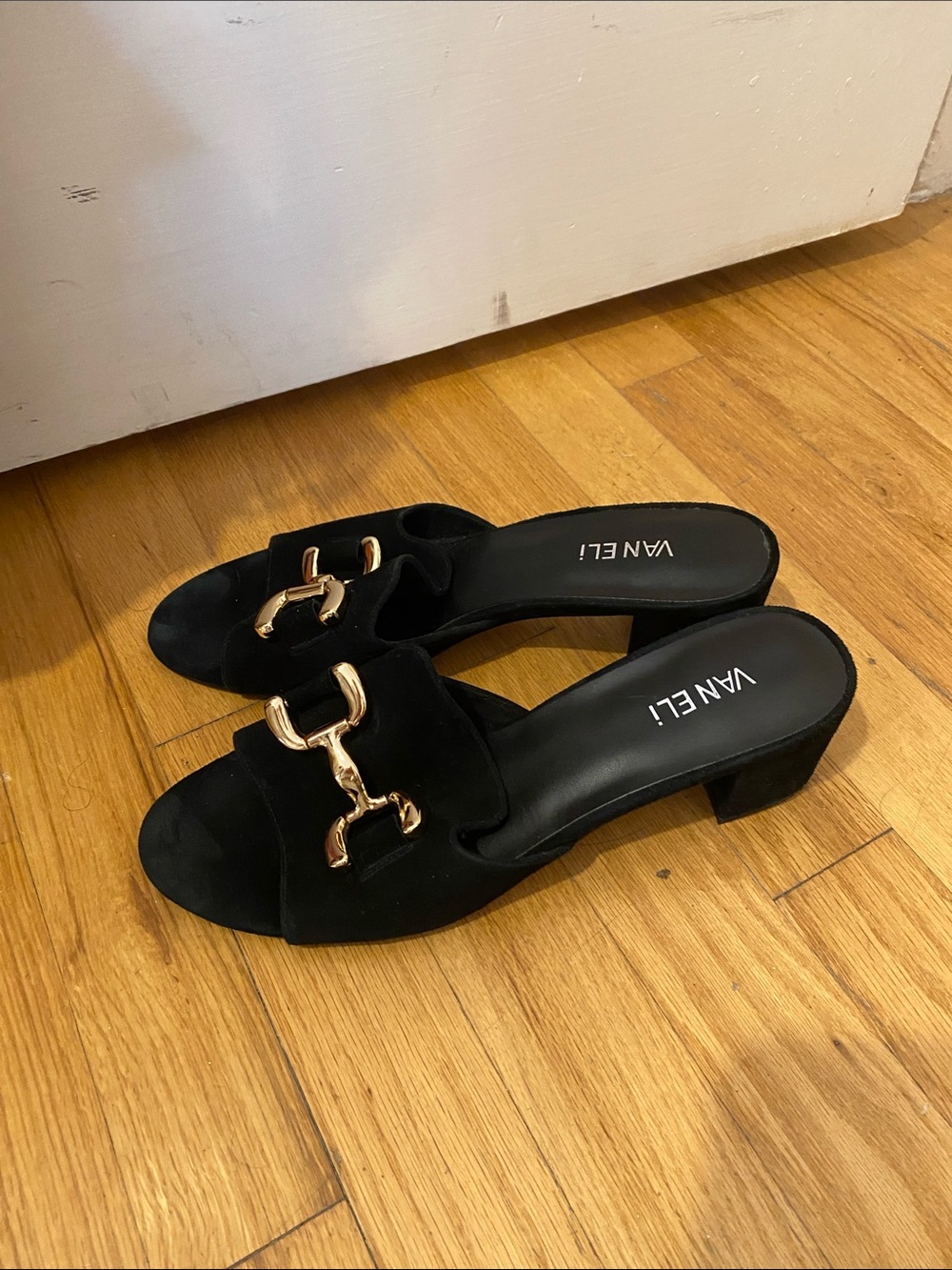 Vaneli Black Suede Sandals. Sz. 10. Like new. - Picture 9 of 11